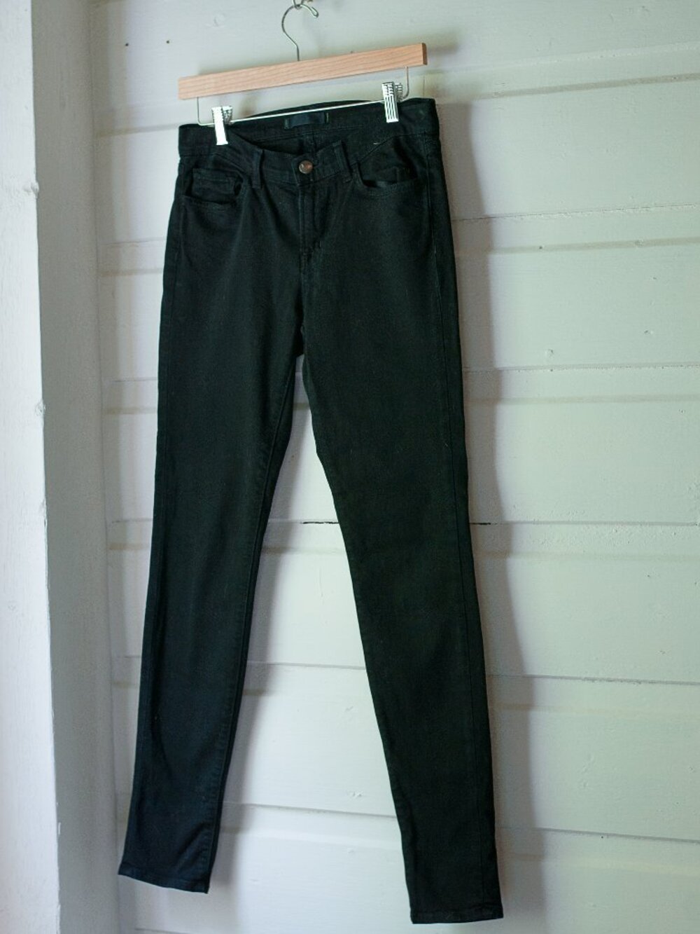 J Brand Mid Rise Skinny Leg Jeans in Shadow Black Size 27